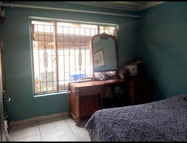 4 BEDROOM FREEHOLD FOR SALE IN KAGISO